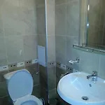 Hotel Maverick