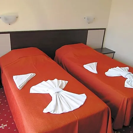 Hotell Maverick 3*