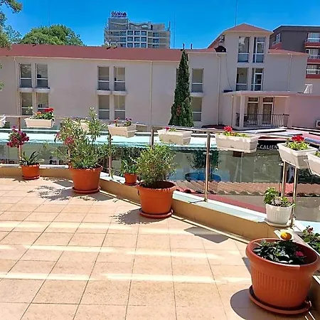 Maverick Hotell Slăntjev Brjag